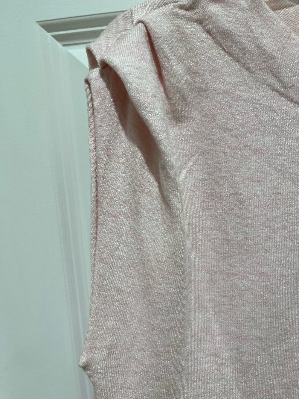 EUC Ann Taylor Soft Blush Sleeveless Crewneck Sweater Top - Picture 2 of 5